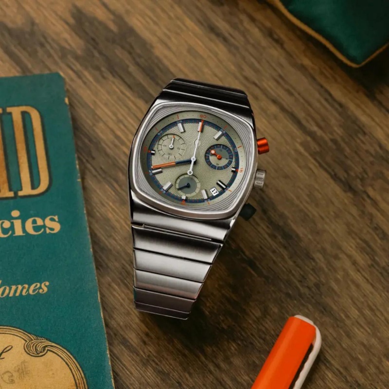 Luxury Watch Trends 2025 - 실로아 스포츠 스퀘어 그린 시계 남성