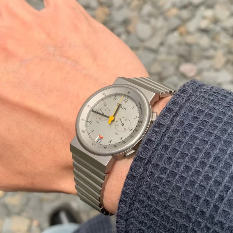 실로아 실버 라운드 시계 남성용 명품 브랜드 정품 20 - Luxury Watch Trends 2025 리뷰 및 가격