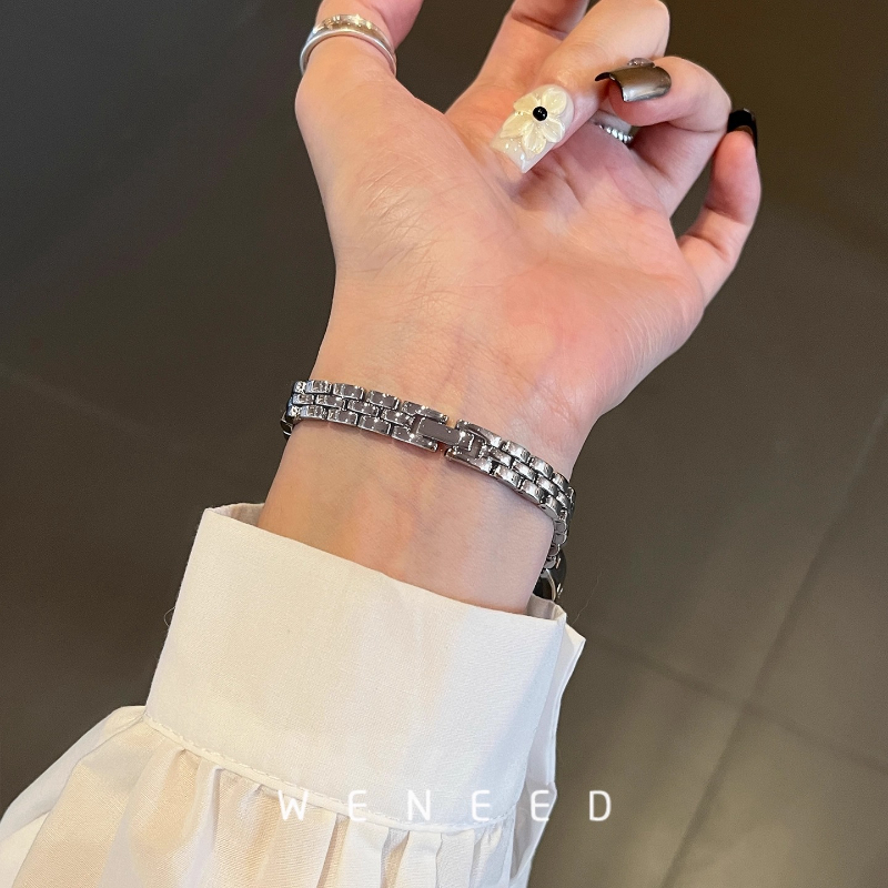 2025년 신형 럭셔리 타원형 욕조 여성용 정교한 소형 - Luxury Watch Trends 2025 리뷰 및 가격