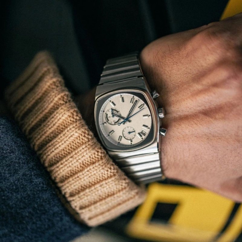실로아 실버 스퀘어 스포츠 시계 남성용 명품 브랜드 정 - Luxury Watch Trends 2025 리뷰 및 가격